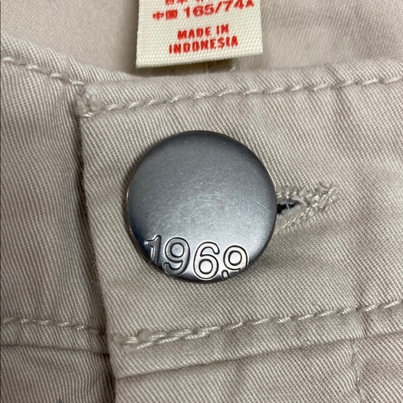 Gap Shorts | Skinny Boyfriend | Normalcore | Classic | Midrise | Size 10 - Picture 4 of 8